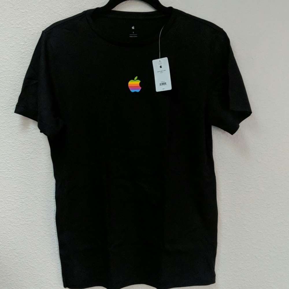 Authentic Apple Logo Super Soft Tee